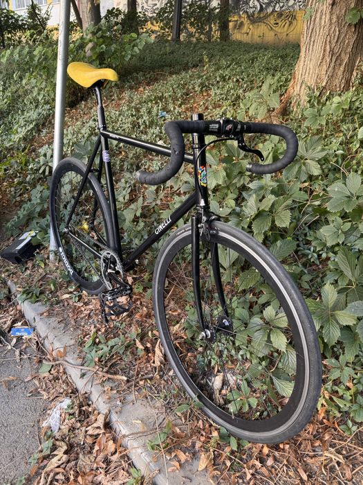 Vand bicicleta fixie Cinelli Gazetta