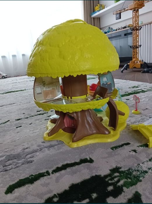 casuta in copac Sophie girafa la giraffe joaca copii