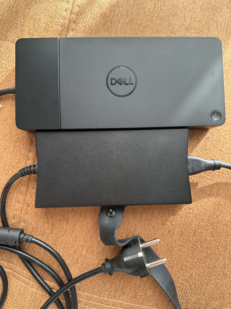 Докстанция Dell