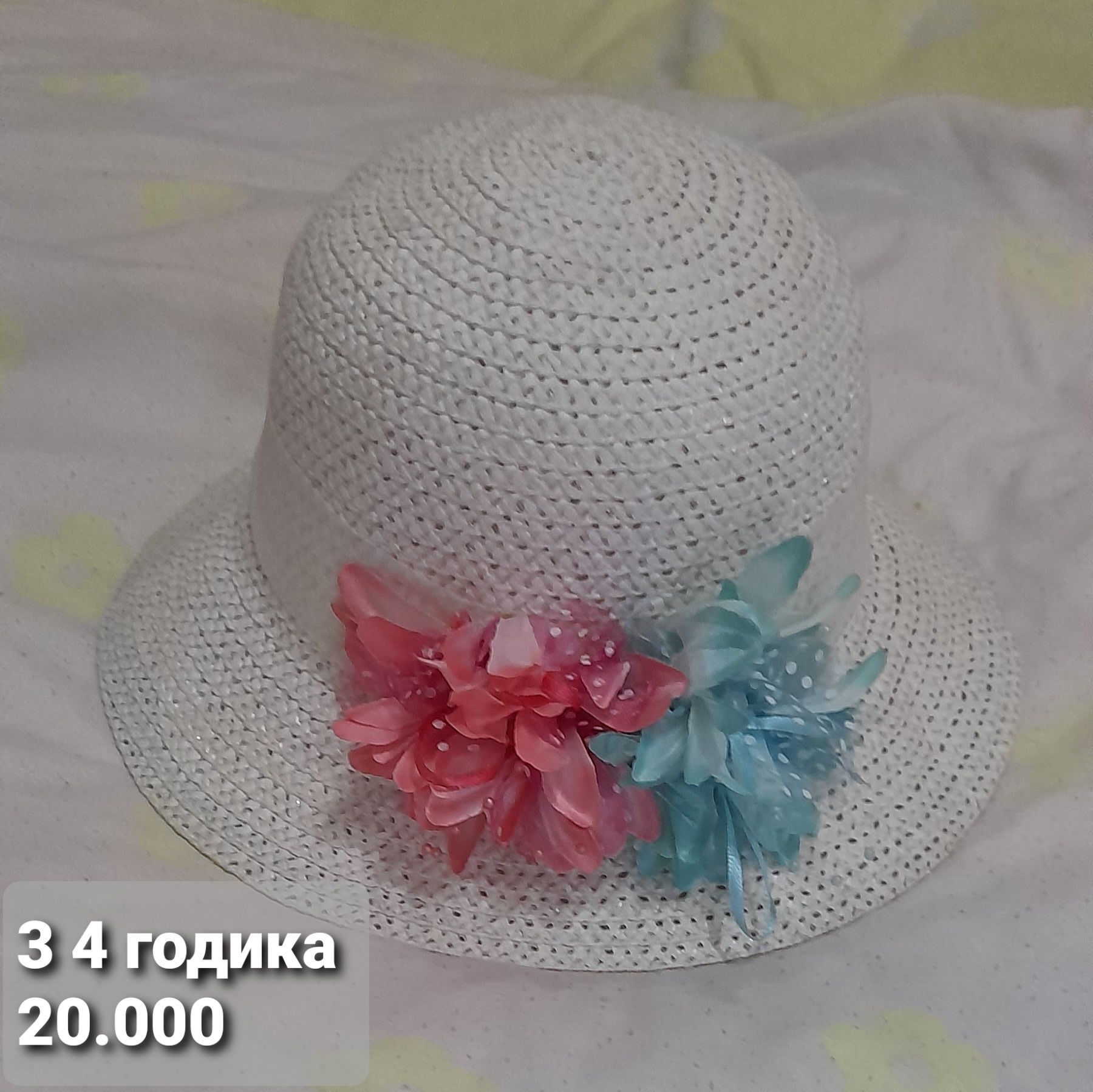 Продам шляпу для девочек
