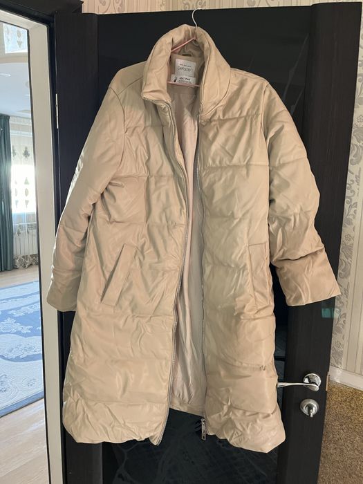 Продам зимний куртку размер 52,цена 10000тг