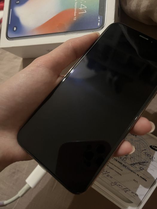 Iphone X 64 gb в идеальном состоянии