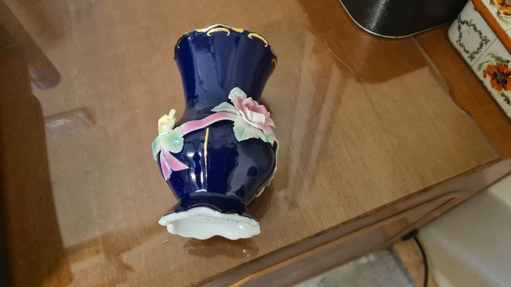 Vaza Vintage lucrata manual