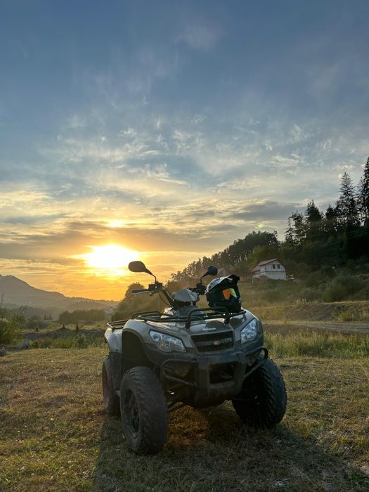 0Vand kymco 450i 4x4 în stare buna de funcționare