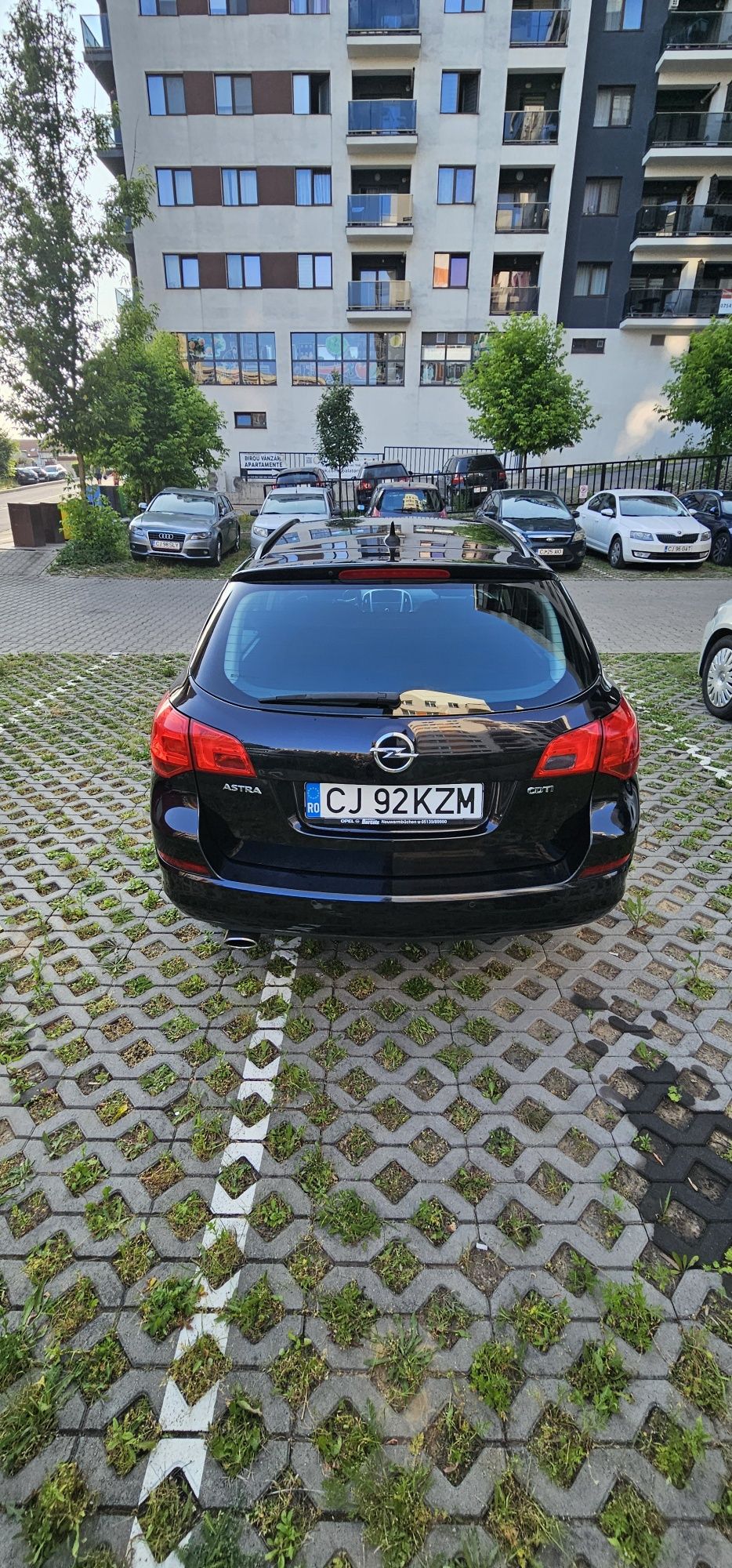 Vand Opel Astra J Sports Tourer 2011
