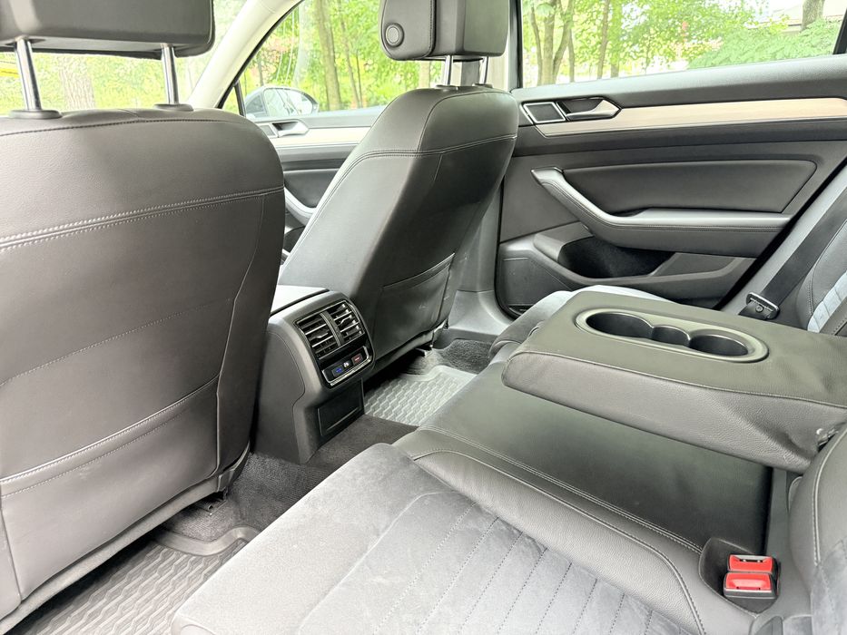Vand Volkswagen Passat 2018 Highline 190 cp