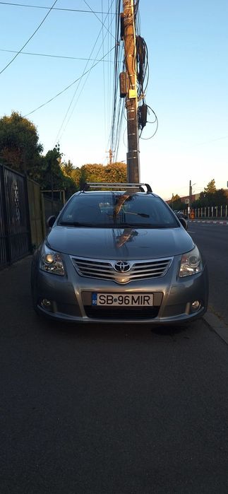 Toyota Avensis Primul proprietar, cumpărată din reprezentanta