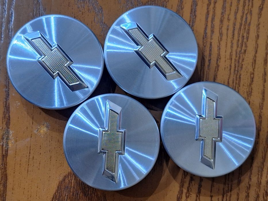 Tracker 2 diskasi uchun ko'lpacho'klar GM original
- Komplekt 4 dona