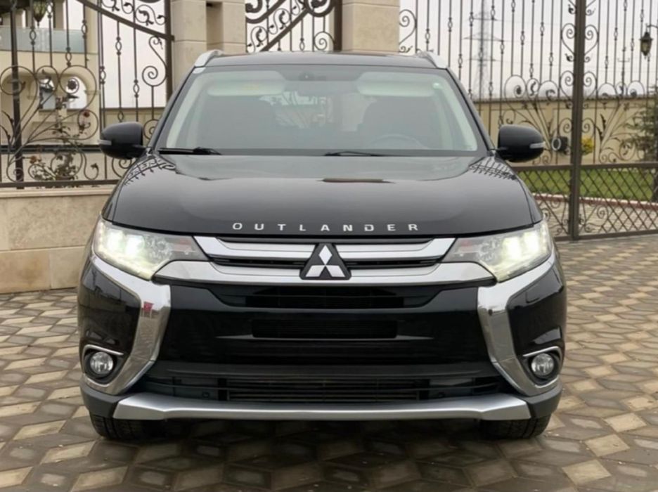 Vand sau schimb Mitsubishi Outlander