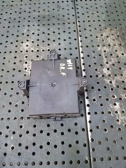 Modul calculator usa dreapta fata mercedes a class w169 a1698208426 05072354