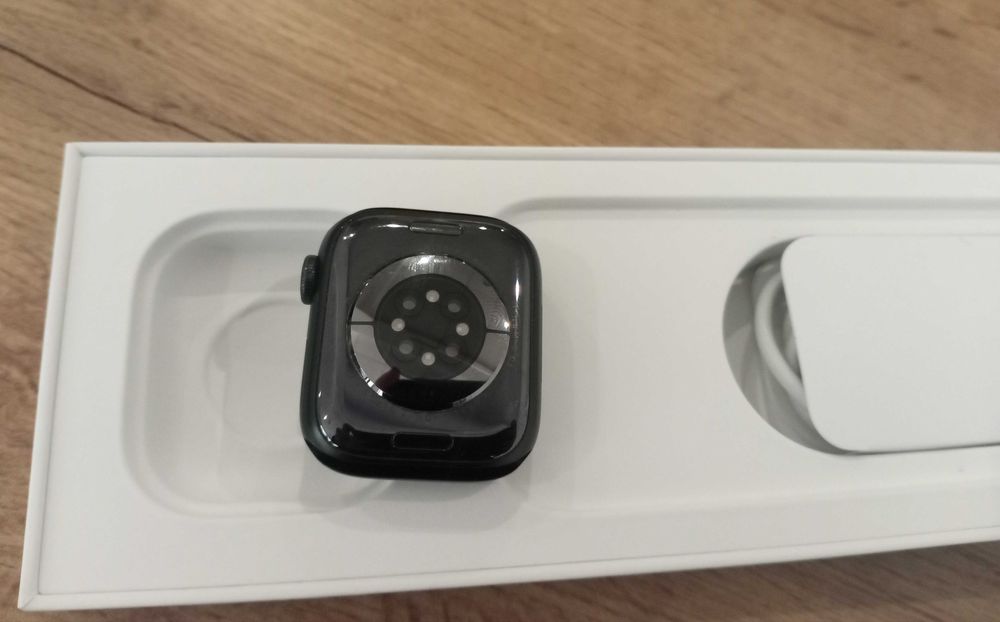 Часовник Apple Watch 7 в Гаранция