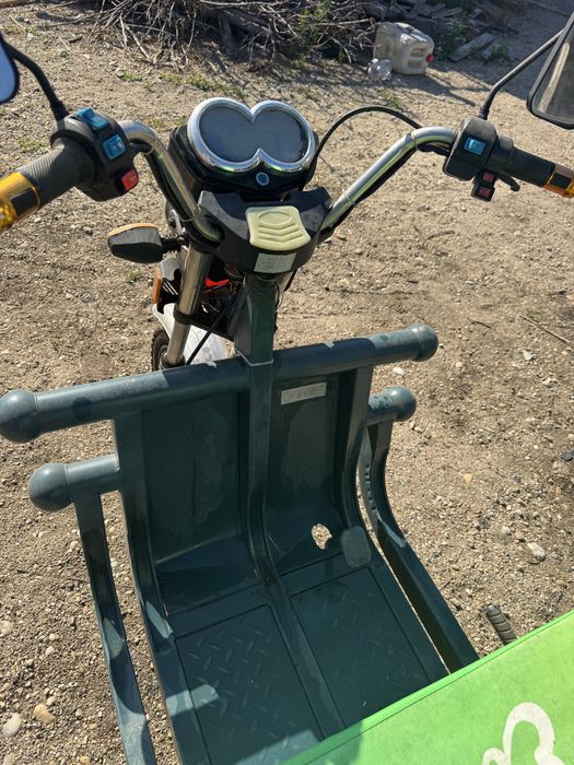 Triciclu full electric