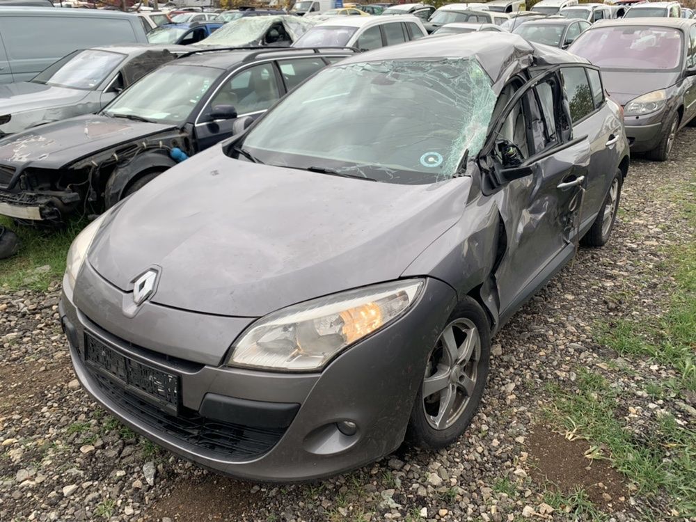 НА ЧАСТИ! Renault Megane III 1.5 dCI 110 кс. K9K J8 Рено Меган 2010 h=