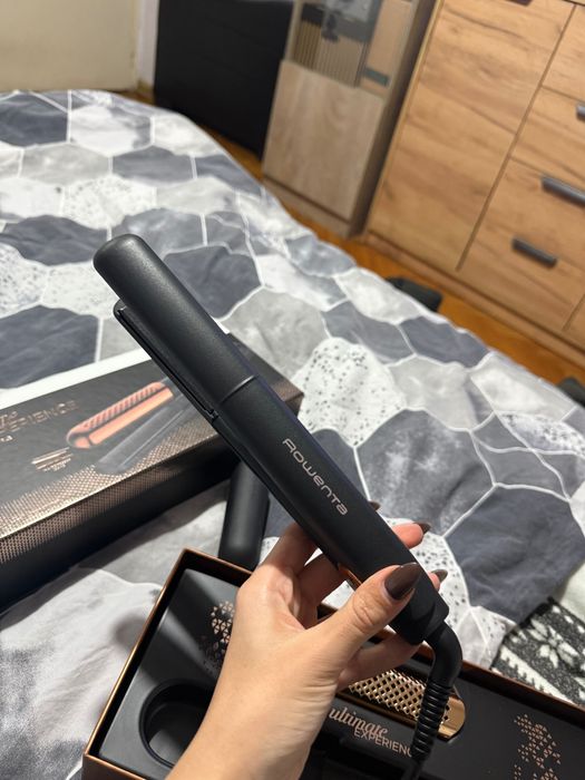 Преса за коса Rowenta