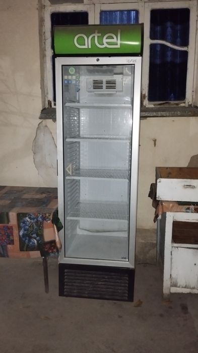 Напитка холодильник