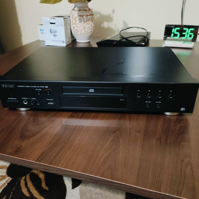 CD player TEAC HI-FI