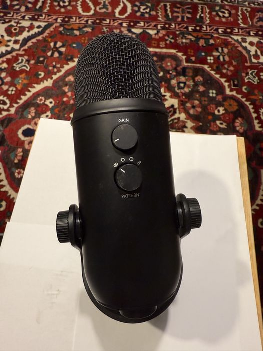 Microfon Logitech Yeti Professional Negru