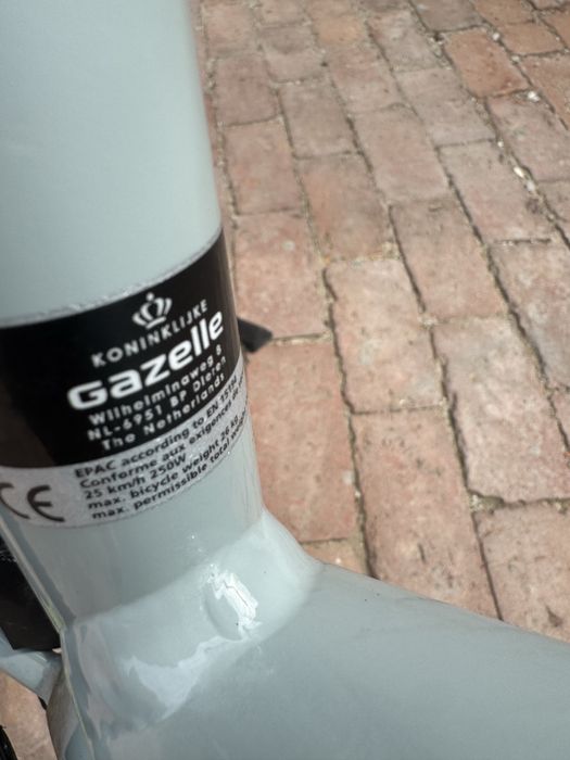 Gazelle Medeo T9 city HMB