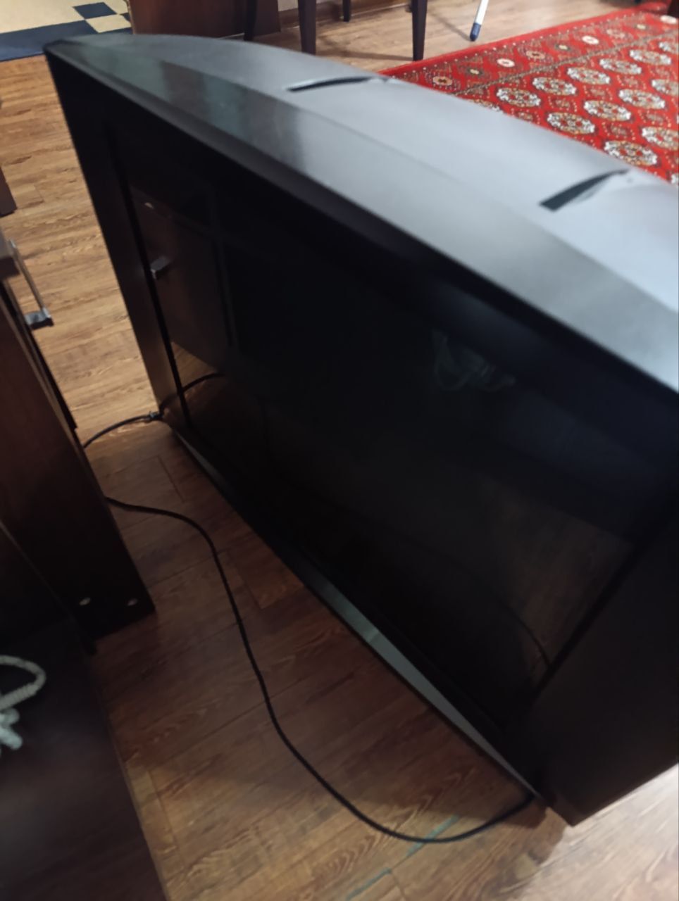 Panasonic televizor sotiladi