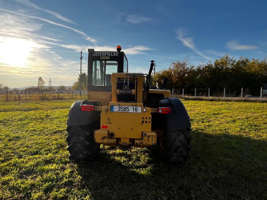 Telescopit Caterpillar Th62 (Manitou Merlo jcb) incarcator frontal