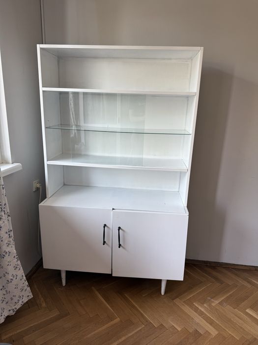 Освежен бял скрин