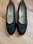 Pantofi din piele