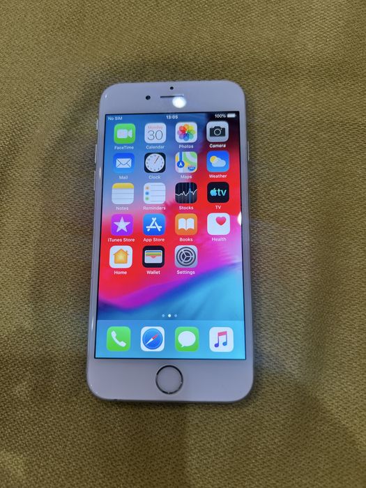 iphone 6.Перфектен телефон.