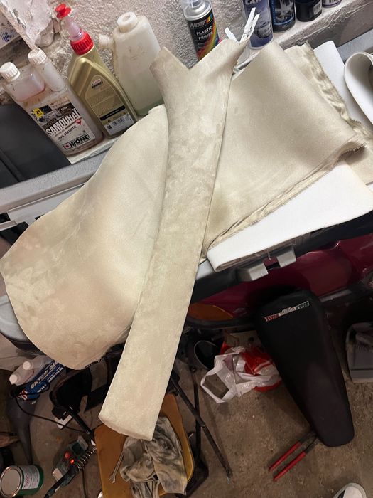 Претапициране на автомобилни тавани