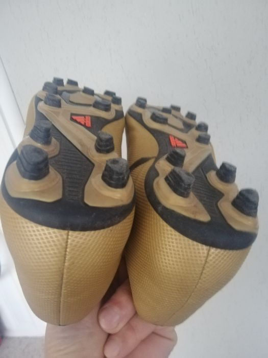 Crampoane Adidas nr 42