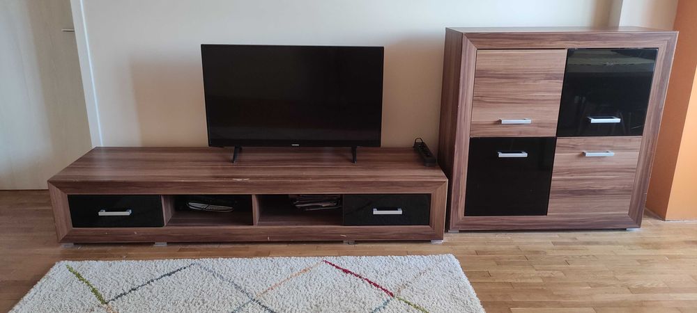 Сет-тв шкаф, скрин и етажерка