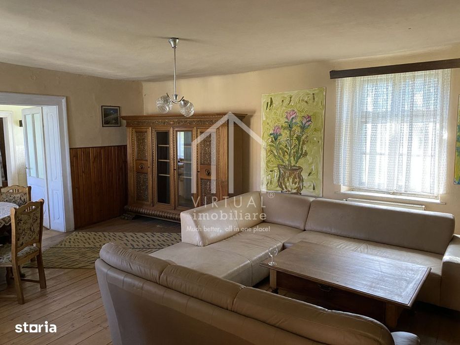 Casa de vanzare in Sibiu, cu doua apartamente