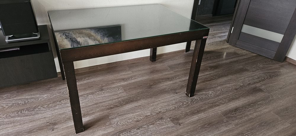 Продам стол 90×120