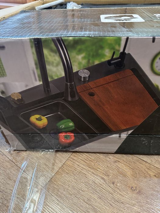 Продам раковину на кухню