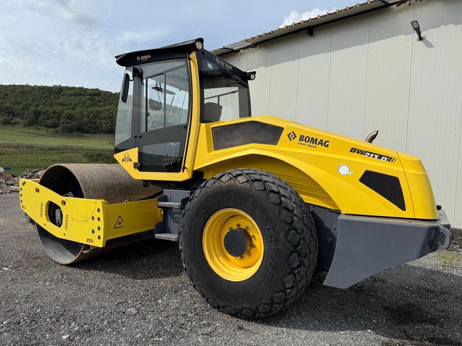 Bomag BW 213 D Cilindru compactor Bomag BW 213 D 14 tone