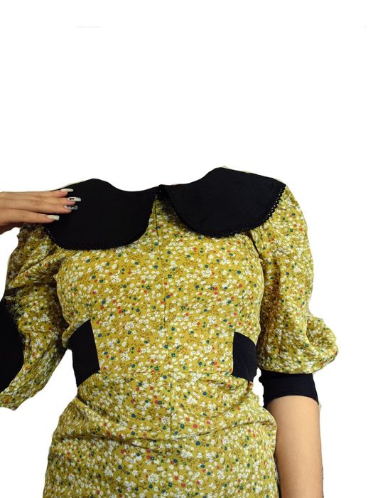 платье с мелкими цветочками, зелёное