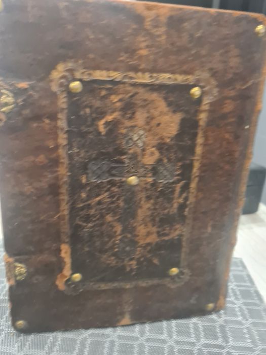 Biblie veche rară patrimoniu