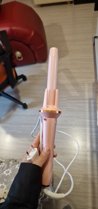 Плойка закручивающая локоны