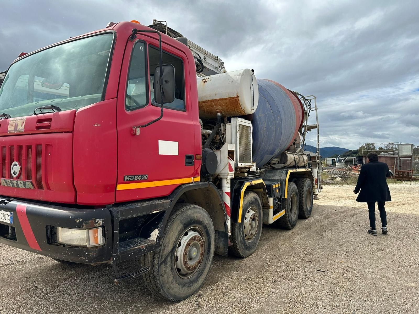 Astra pompa Cifa 24 m