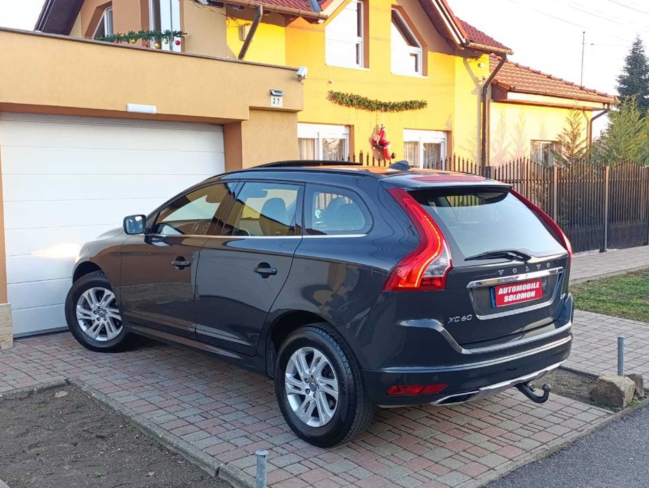 VOLVO XC60 MOMENTUM 2.0 D4 181 Cp 2015 Euro 6 Automata