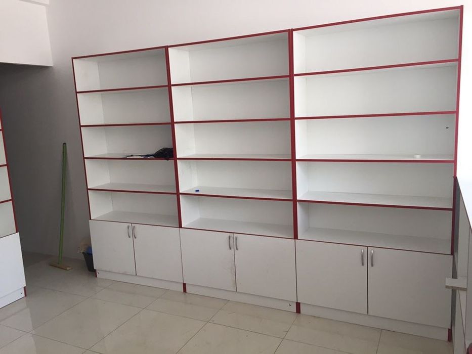 Стелажи . Полка для магазинов