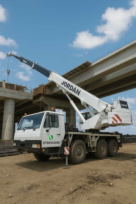 Închiriere macara pentru copaci, fațade și construcții București Ilfov