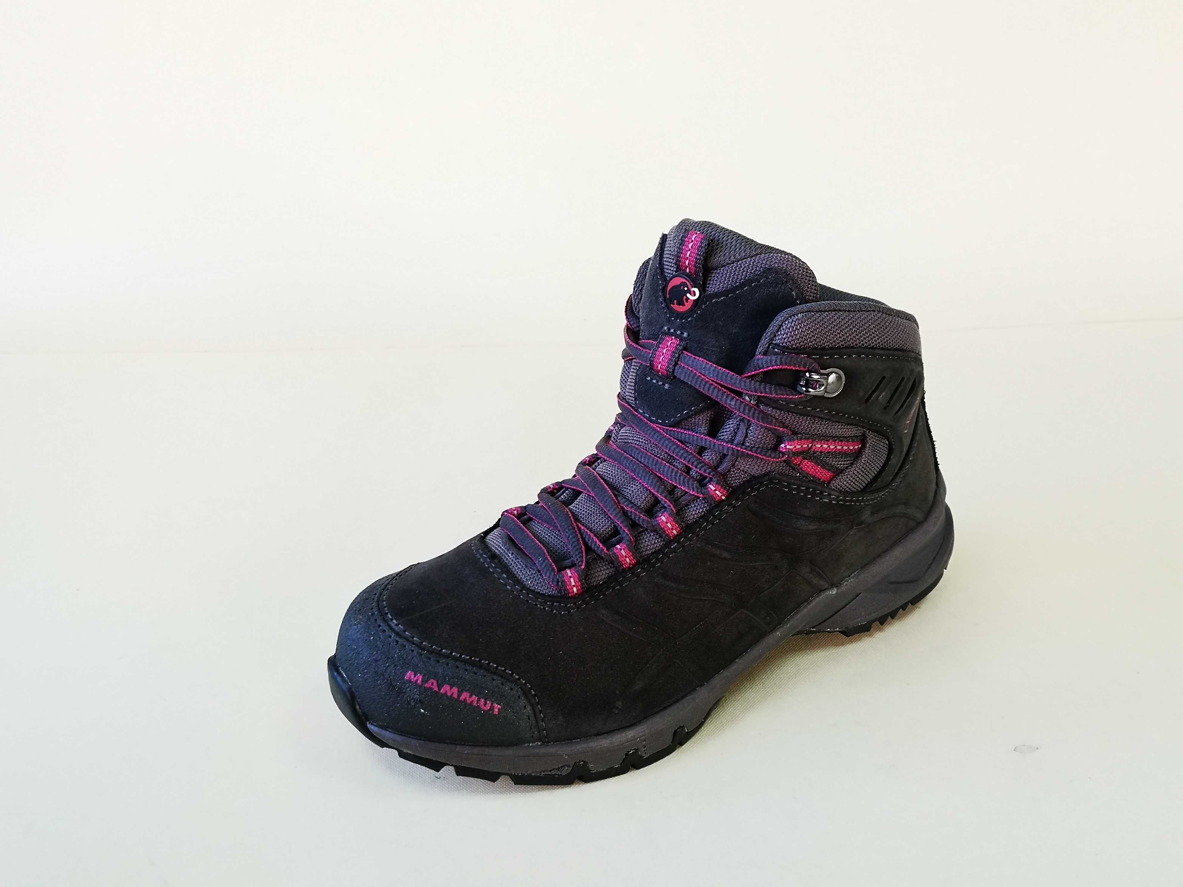 Bocanci  PIELE ghete munte dama  37 38 MAMMUT GORETEX - Imperm Ca NOI