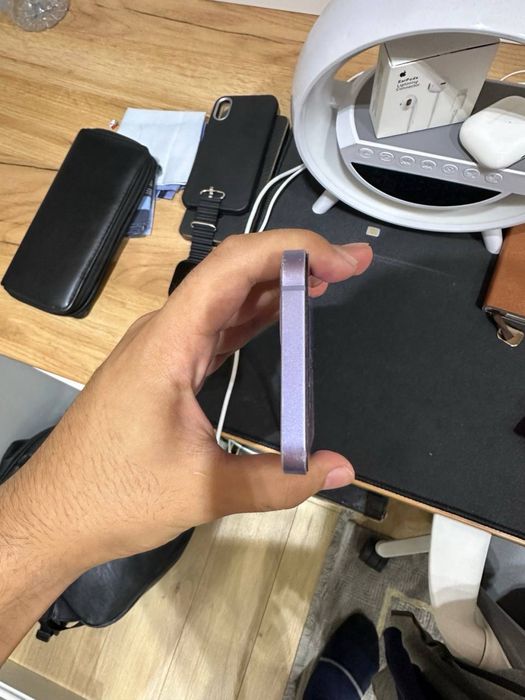 Iphone 12 , 64gb
