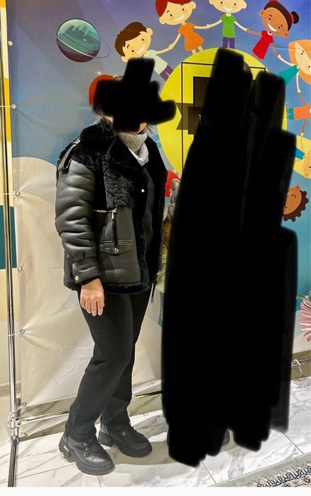 Дубленка черная в хорошем состояние