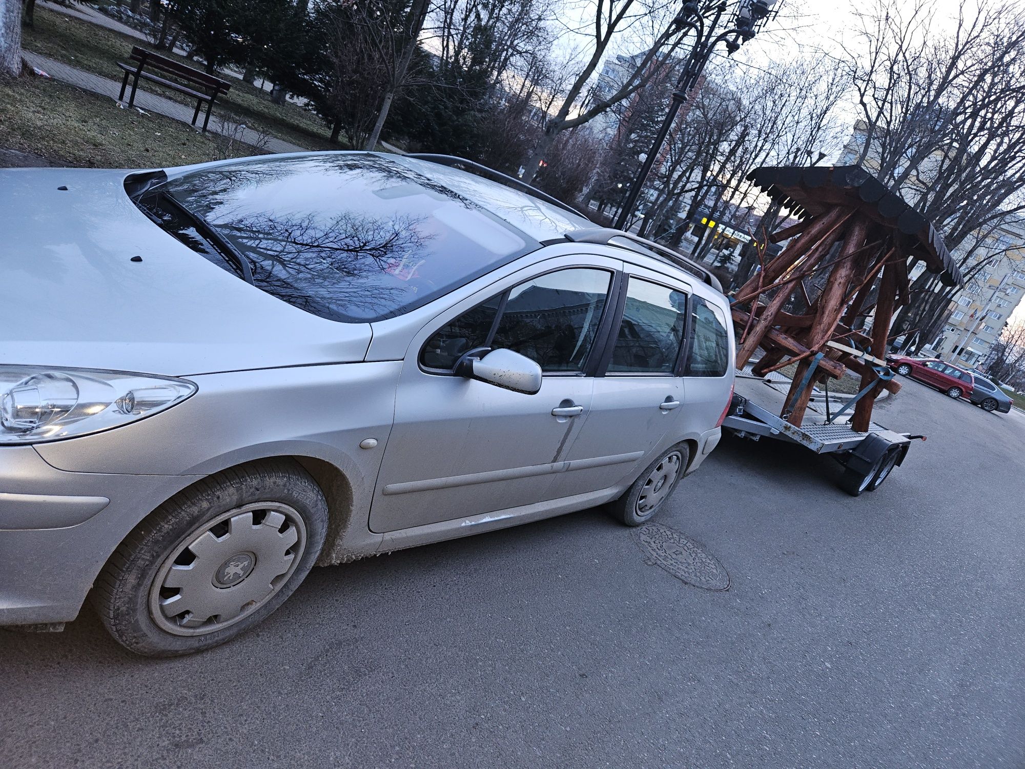 Leagăn rustic. Din lemn masiv incheiat cu bară filetată baițuit