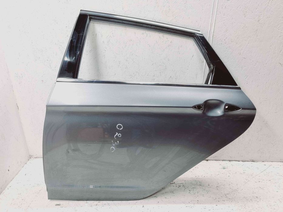 Usa stanga spate Hyundai i40 Wagon [Fabr 2012-2019] T6S TITANIUM SILVE