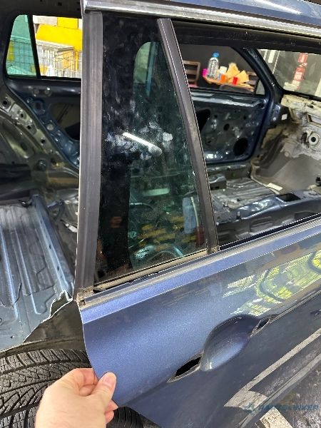 Geam fix portiera dreapta spate VOLKSWAGEN PASSAT B8 Variant (3G5) [ 2
