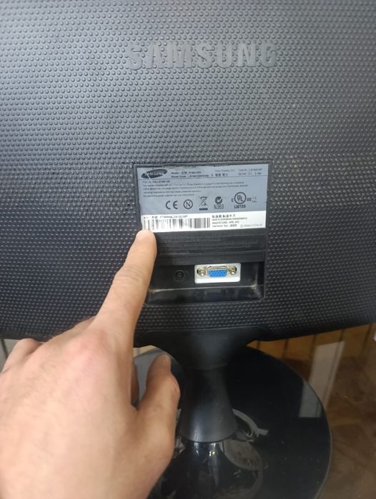 Монитор в отличном состоянии