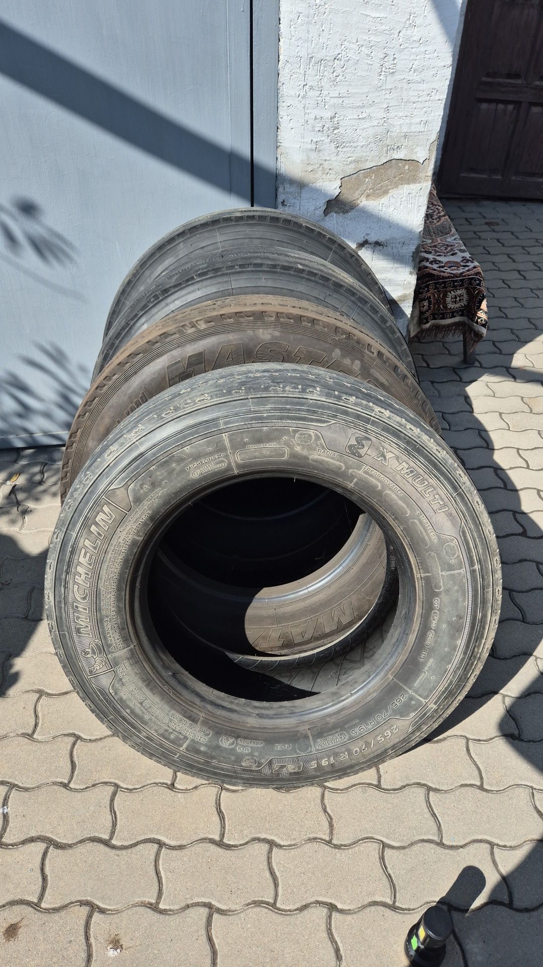 Шины 265/70 R 19.5