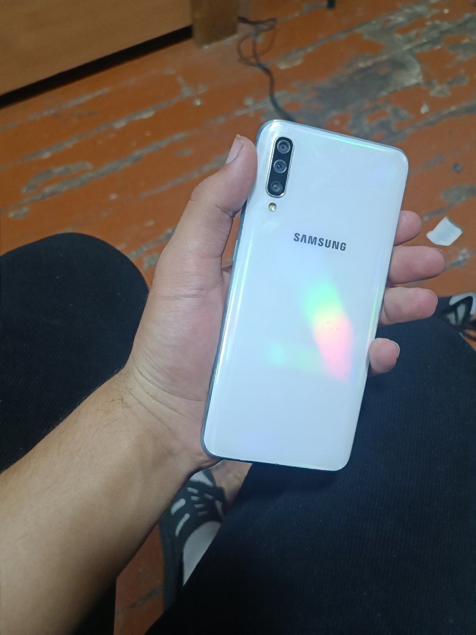 Samsung a50 sotiladi pul kere Arzonga bervoraman